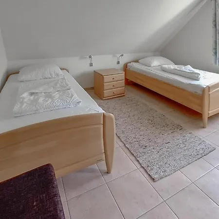 Hébergement de vacances Magnifique Maison à Avec Sauna *